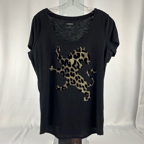 Express Women’s Scoop Neck Off-Black T-Shirt with Lion Print Size Medium - Picture 7 of 8